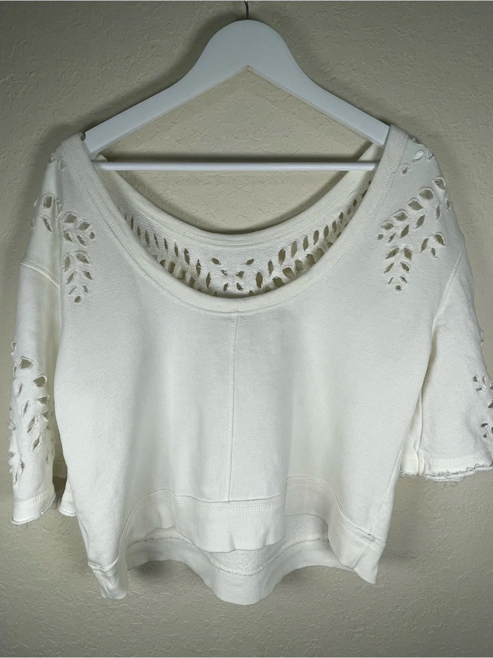 Free People Crumpette Cropped Eyelet Sweatshirt Ivory Boho Cottagecore Small